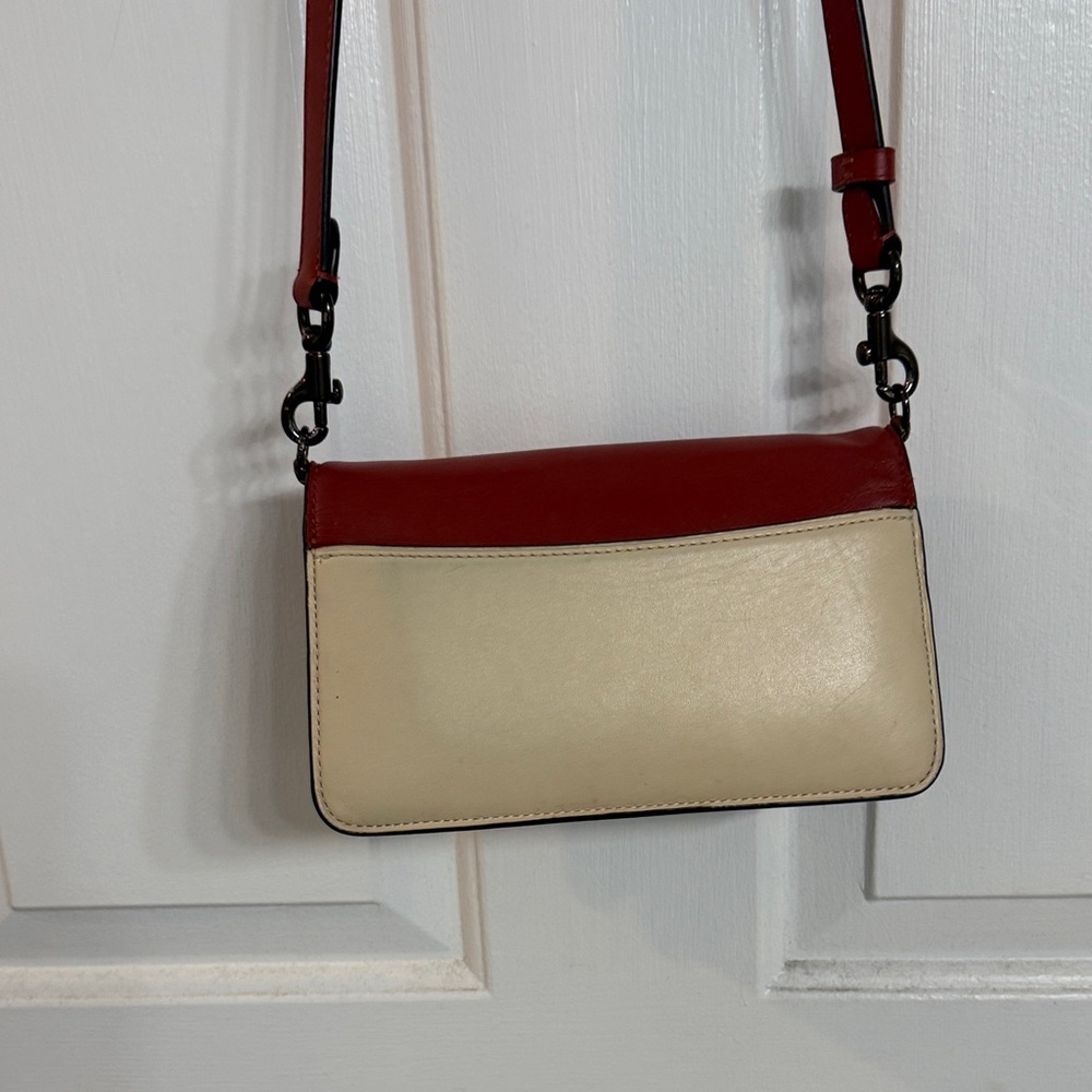 Coach Red and Cream Crossbody Bag - Picture 4 of 12